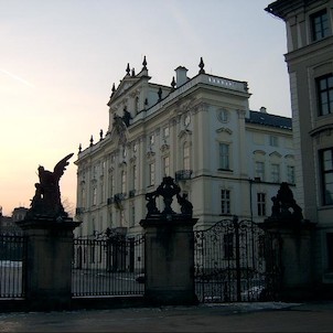 Palác v podvečer