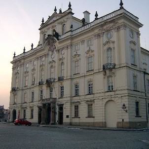 Arcibiskupský palác na Hradčanském náměstí