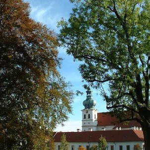 Břevnovský klášter - zahrada, BŘEVNOVSKÝ KLÁŠTER (BENEDIKTINSKÉ ARCIOPATSTVÍ U BAZILIKY SV. MARKÉTY) Markétská 28, Břevnov, Praha 6