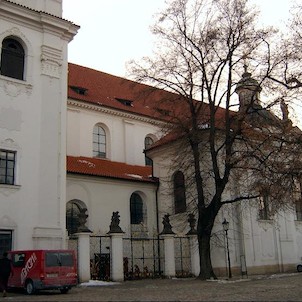 Kostel v areálu Strahovského kláštera