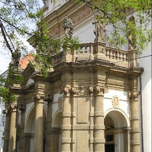 Karlovo náměstí, kostel sv. Ignáce