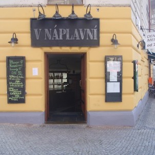 V Náplavní