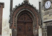 Staroměstká radnice, gotický portál domu Wolfína z Kamene
