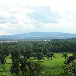 Hluboká nad Vltavou, Hluboká nad Vltavou - zahrada