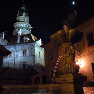 Cesky Krumlov bei Nacht