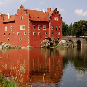 Zámek Červená Lhota