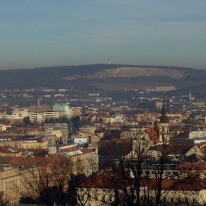 pohled na centrum a na Hády