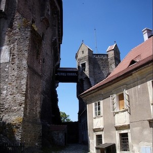 hrad Pernštejn