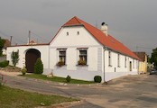 Zachovalá lidová architektura v obci Podmolí