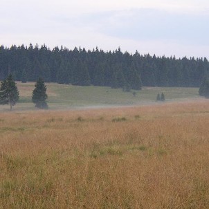 Krušné hory, Podvečer na cestě ze Stříbrné do Rolavy