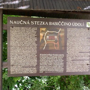 13. tabule naučné stezky Babiččiným údolím