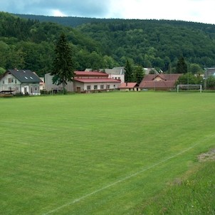 fotbalové hřiště