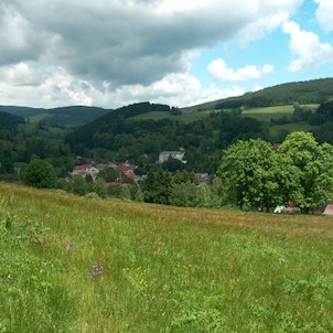 pohled z okolních kopců 2
