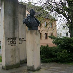 Stráž pod Ralskem - pomník A. Sochora