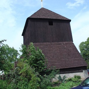 zvonice v Rovensku