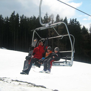 4 sedačka Avalanche pod Pradědem