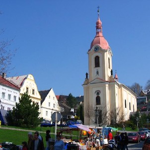 Štramberk náměstí, Kostel na náměstí ve Štramberku