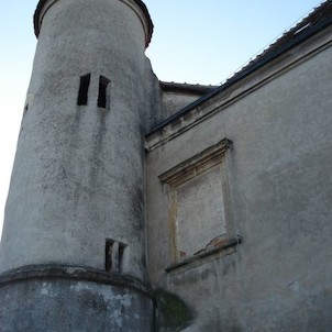 Válcová věž