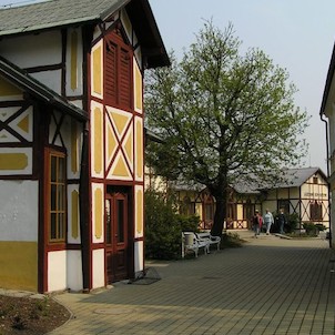 lázeňský areál - pavilon s pramenem Evženie