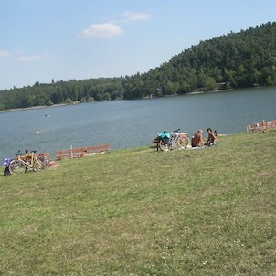 Koupání na Plumlovské přehradě