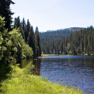 Jezero Laka