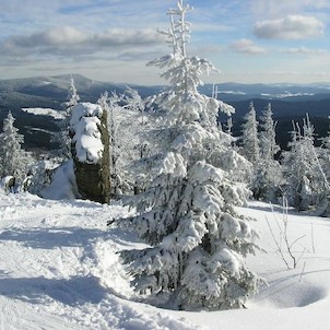 Pohled do Čech, Zimní pohled z vrcholu špičáku