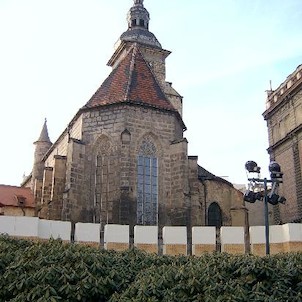 Pohled na kostel z východu