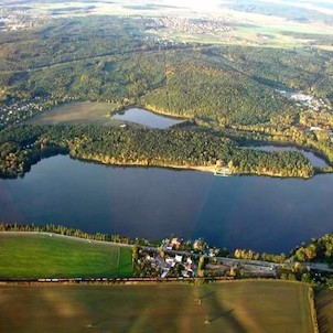 Letecký pohled na Bolevecký rybník