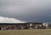 Pohled na H.B. z louky nad vlakovou zastávkou 2