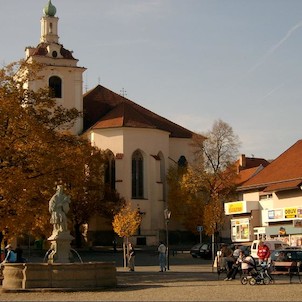 Trojlodní kostel sv. Jakuba, Trojlodní kostel sv. Jakuba byl postaven v 13. století.