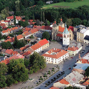 letecký pohled na střed města