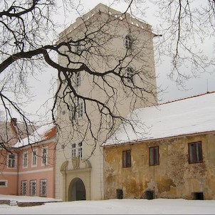 Věž zámku