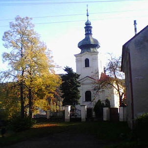 Katolický kostel (u výjezdu z města)