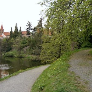 Průhonice 50