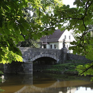 Most na řece Skalici