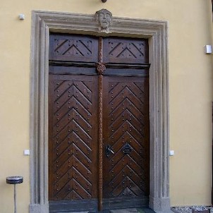 Zdobené dveře