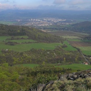 na Úhošti, výhled na Klášterec