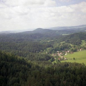 pohled z Jetřichovických stěn do kraje