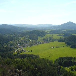 Pohled z vyhlídky na Jetříchovice