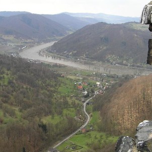 výhled z Vrabince, výhled do údolí Labe