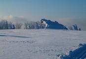 Eduardova skála, Pohled v zimě od upravované lyžařské stopy
