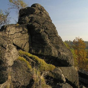 Skály u Jeřabiny