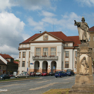 Náměstí a socha sv. Václava