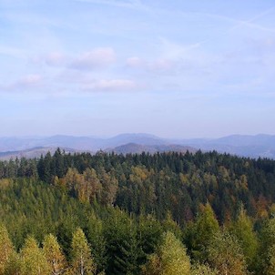 Čubův kopec - výhled z rozhledny