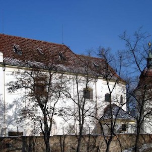 Kostel Sv.Pankráce, Pohled od jihovýchodu.