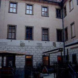 Lobkovický palác - nádvoří