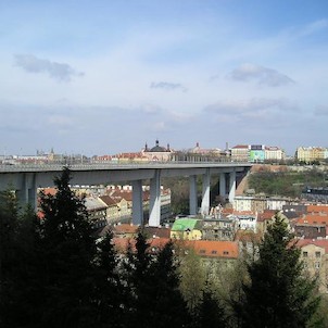 Nuselský most