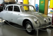 Tatra 87