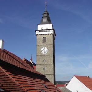 Městská věž