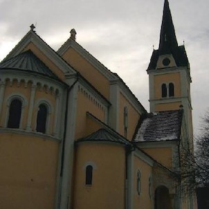 Kostel Povýšení sv.kříže v Karlových Varech – 32, Kostel Povýšení sv.kříže v Karlových Varech – Rybářích.